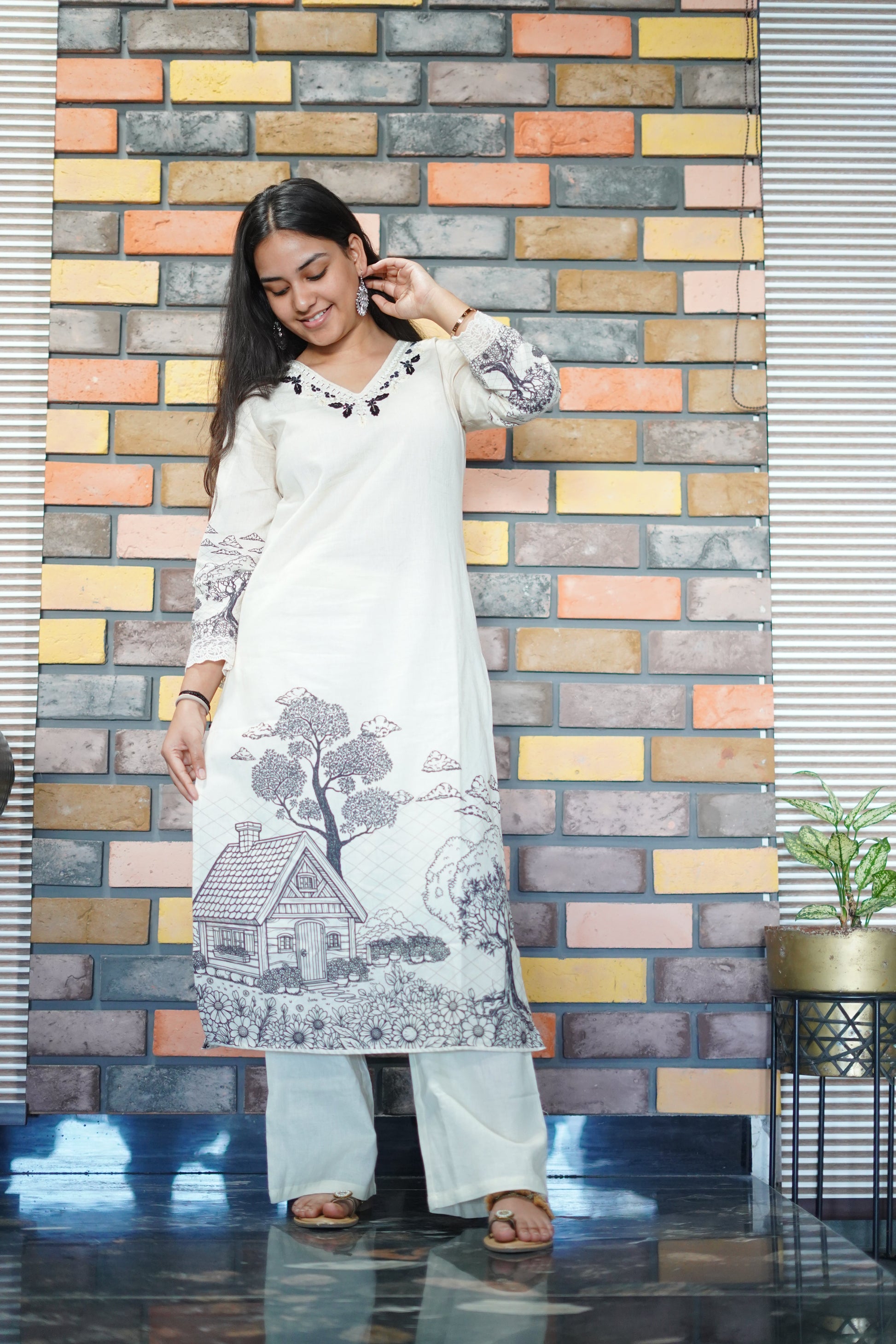 Camellia off white cotton suit set